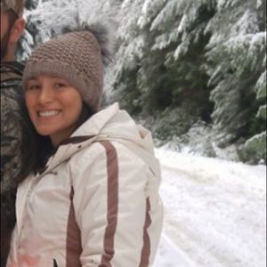 Meet your Posher, Kayla